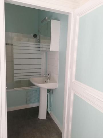 STUDIO CENTRE VILLE - CHAUVIGNY