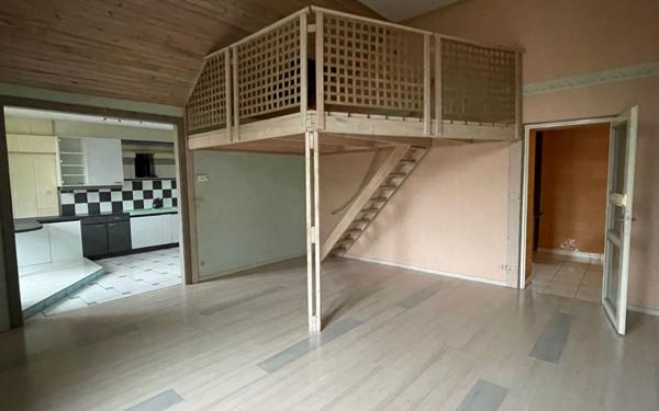 Appartement à vendre    5 pièces • 119,37 m2 Nilvange