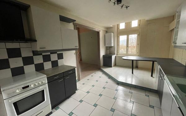 Appartement à vendre    5 pièces • 119,37 m2 Nilvange