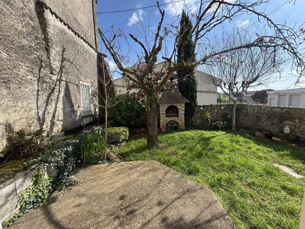 Vente Maison 5 pièces 147 m2 à Sainte-Bazeille