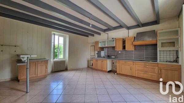 Maison à vendre 4 pièces 126 m² Saint-Saturnin