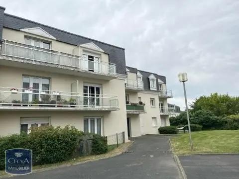 Appartement à louer 1 pièce 30.58m² Chambray-lès-Tours (37170)