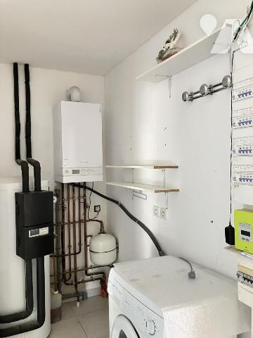 SAINTE-PAZANNE en lotissement, plain-pied, 3 chambres, garage, terrain clos