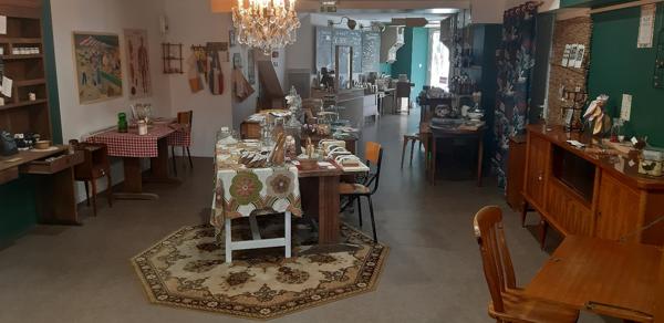 Local commercial , Laval Local commercial , Laval
