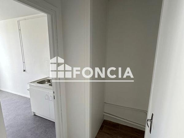 Location Appartement 3 pièces 56.36 m² - 42 allée de la Forêt Meudon La Foret 92190
