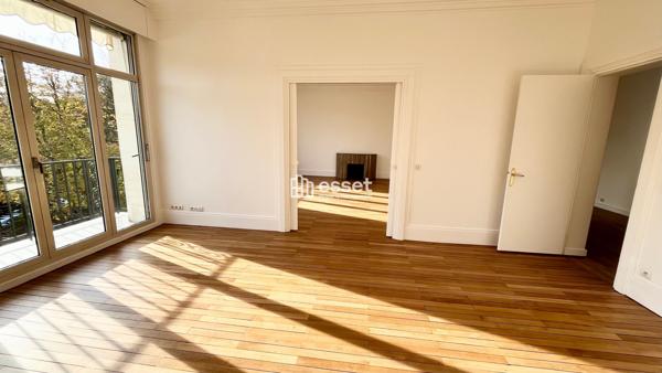 Location Appartement 7 pièces 226.35 m² - Neuilly Sur Seine 92200