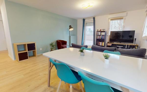 Appartement à louer    3 pièces • 70 m2 Villefranche-sur-Saône