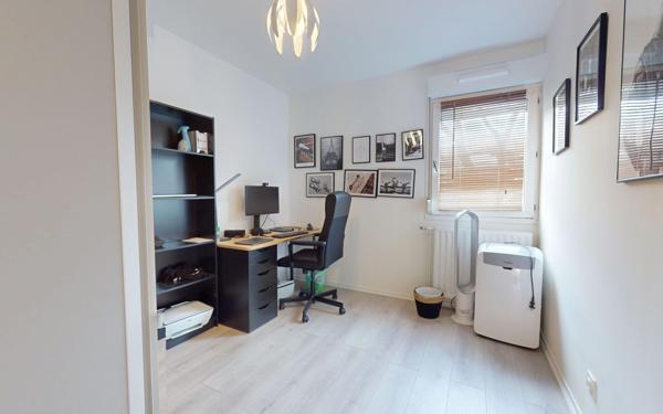 Appartement à louer    3 pièces • 70 m2 Villefranche-sur-Saône