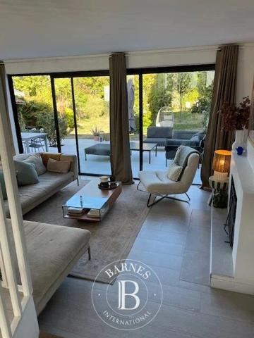 Le Chesnay, Maison 4 Chambres -  122 m² à vendre