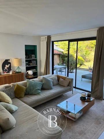 Le Chesnay, Maison 4 Chambres -  122 m² à vendre