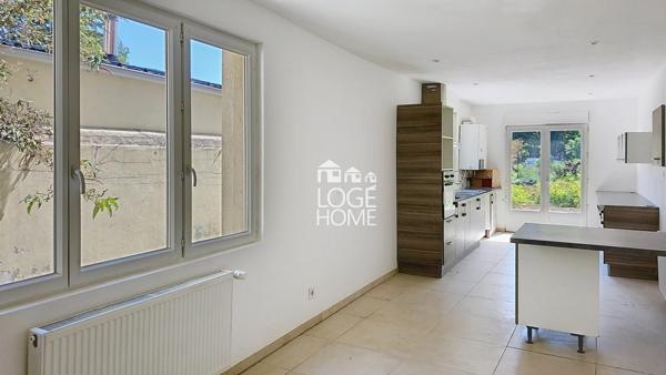 Maison familiale 4 chambres – belle pièce de vie de 57 m² – centre-ville d'hénin-beaumont