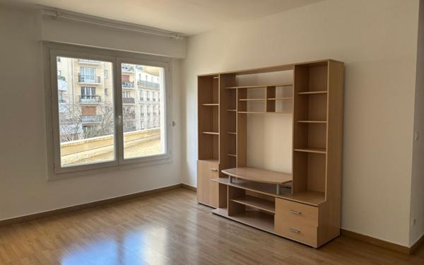 Appartement à louer    2 pièces • 37,45 m2 Paris 12