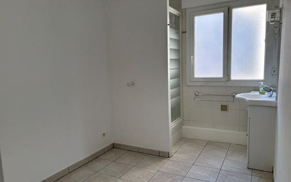 Appartement à louer    2 pièces • 37,45 m2 Paris 12