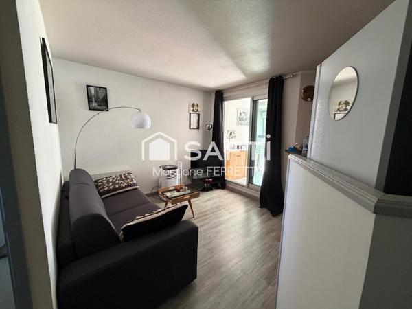APPARTEMENT T2 30 M² AVEC TERRASSE ET PLACE DE PARKING