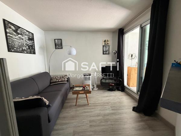 APPARTEMENT T2 30 M² AVEC TERRASSE ET PLACE DE PARKING