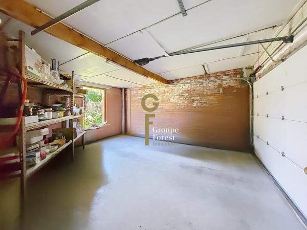 MAISON 1930 SEMI INDIVIDUELLE AVEC GARAGE