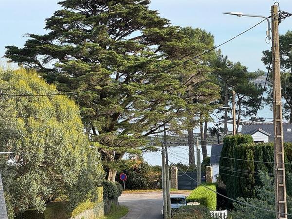 Propriété rare au coeur de Larmor-Baden !