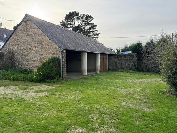 Propriété rare au coeur de Larmor-Baden !