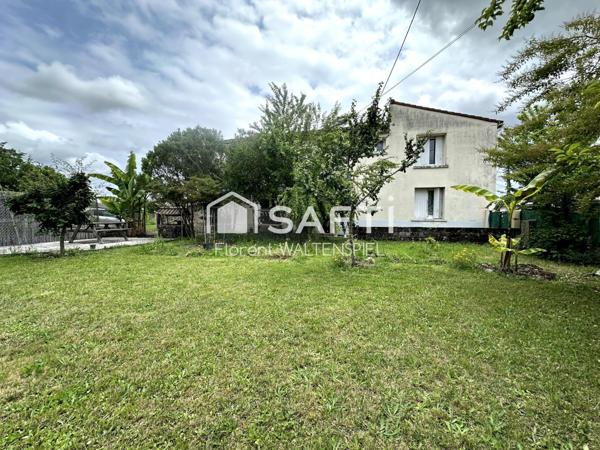 Maison de ville avec dépendaces