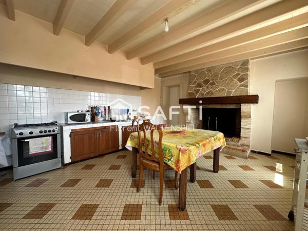 Maison de ville avec dépendaces