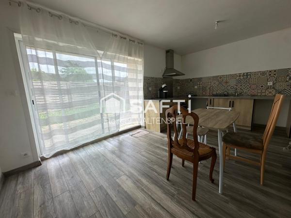 Maison de ville avec dépendaces