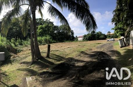 Terrain à vendre 1 992 m² Le Lamentin