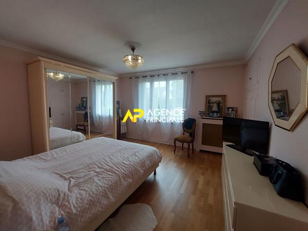 Maison Bezons 8 pièce(s) 699 000 € **  - Référence  4514