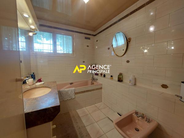 Maison Bezons 8 pièce(s) 699 000 € **  - Référence  4514