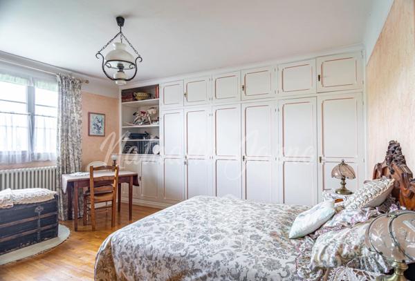 4 chambres, beau jardin, proximité gare commerces
