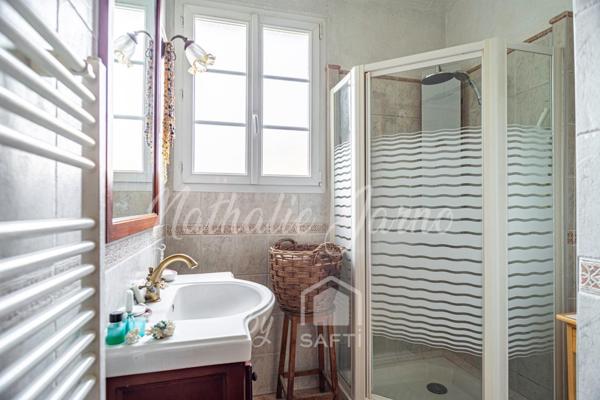 4 chambres, beau jardin, proximité gare commerces