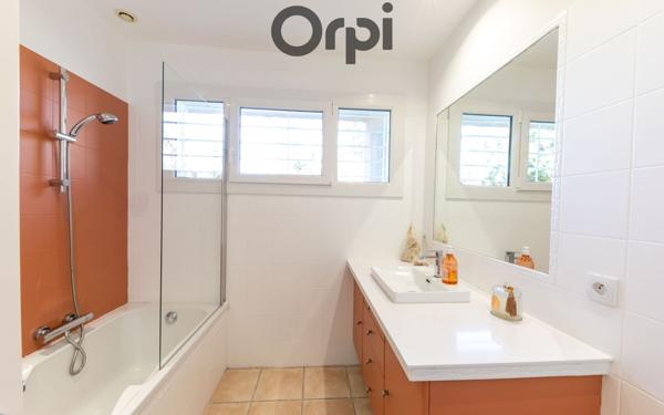 Maison à vendre    5 pièces •  Le Soler