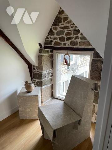 PONTIVY (56) 7 pièces avec jardin