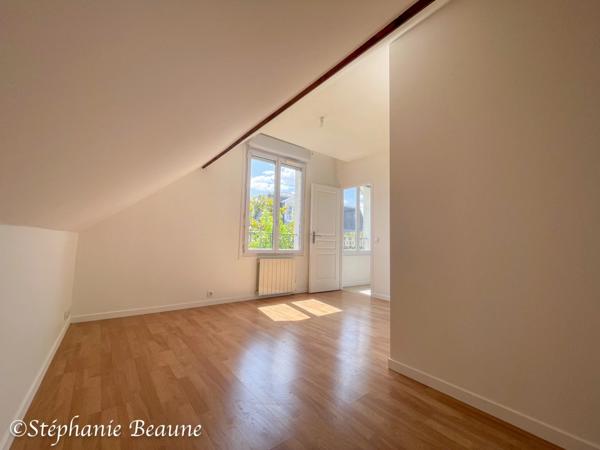 Eaubonne proche gare et écoles, maison récente de 3 chambres