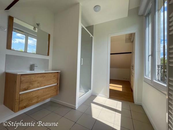 Eaubonne proche gare et écoles, maison récente de 3 chambres