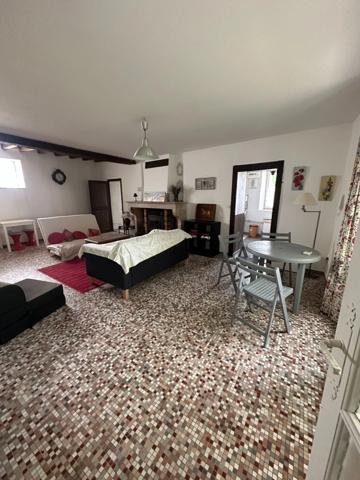 Propriete, ensemble de 2 maisons et dépendances proche de SEMUR EN AUXOIS (21)