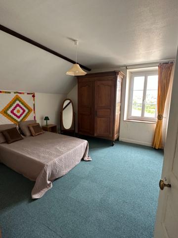 Propriete, ensemble de 2 maisons et dépendances proche de SEMUR EN AUXOIS (21)