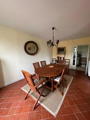 Propriete, ensemble de 2 maisons et dépendances proche de SEMUR EN AUXOIS (21)