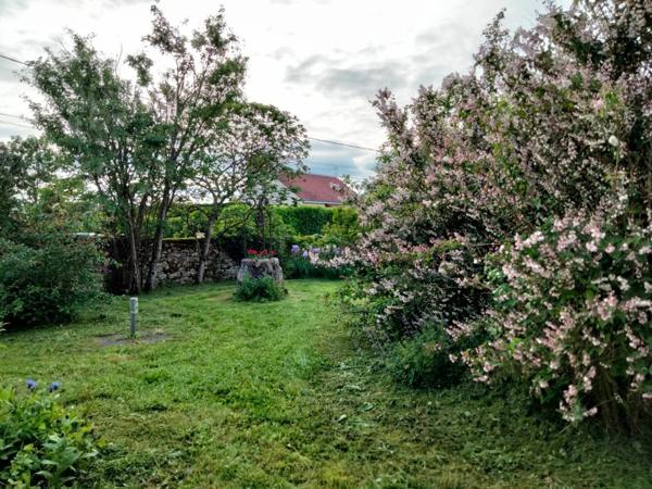 Propriete, ensemble de 2 maisons et dépendances proche de SEMUR EN AUXOIS (21)