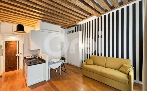 Appartement à vendre    1 pièce • 23,81 m2 Paris 1
