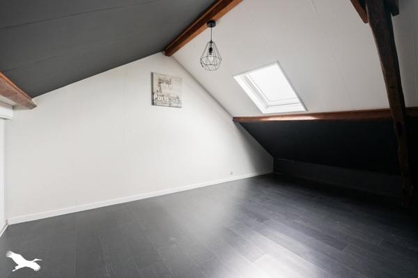 Maison à vendre 299 000 € Couëron 4 p 95 m² DPE D