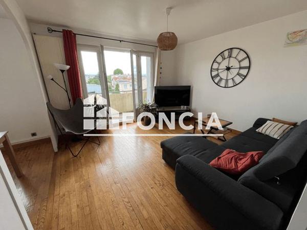 Location Appartement 5 pièces 67.7 m² - RUE BERGIER Tain L'hermitage 26600