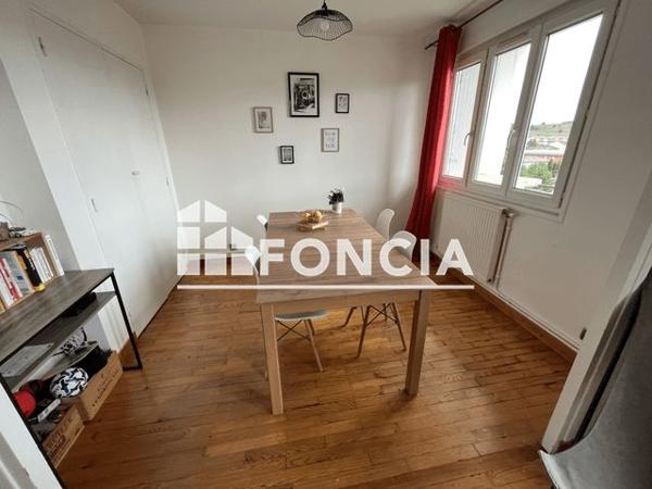 Location Appartement 5 pièces 67.7 m² - RUE BERGIER Tain L'hermitage 26600