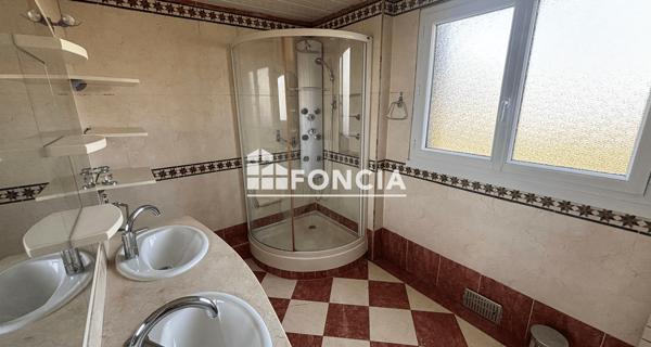 Location Maison 6 pièces 169.17 m² - Cachan 94230