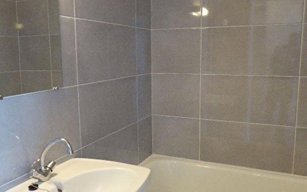 Appartement à louer    1 pièce • 26,83 m2 Viroflay