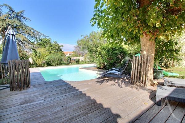 Maison Cadaujac 150 m2 avec piscine et garage