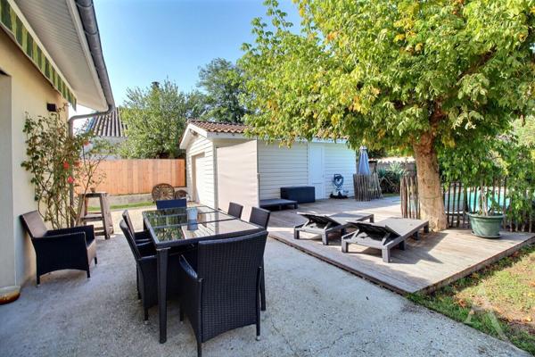 Maison Cadaujac 150 m2 avec piscine et garage