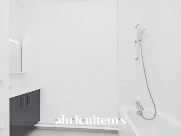 Appartement familial T5 de 91 m² avec terrasses et parkings Colombes (92700)