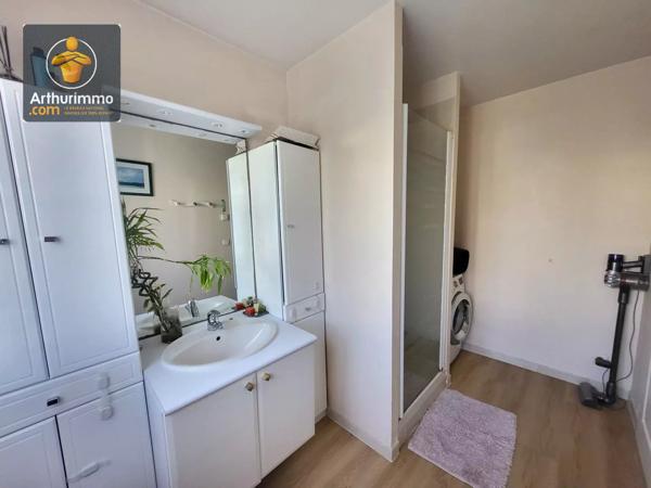 Location                                                      Maison
                        
                     6 pièces                      117 m2                     à Eaubonne