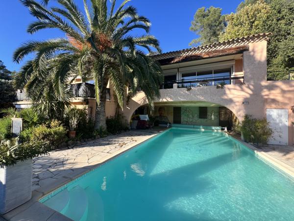 La Motte (83920) LA MOTTE Villa d’Exception au cœur des Vignobles Provençaux — Résidence principale & rentabilité locative