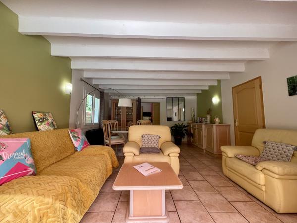 La Motte (83920) LA MOTTE Villa d’Exception au cœur des Vignobles Provençaux — Résidence principale & rentabilité locative